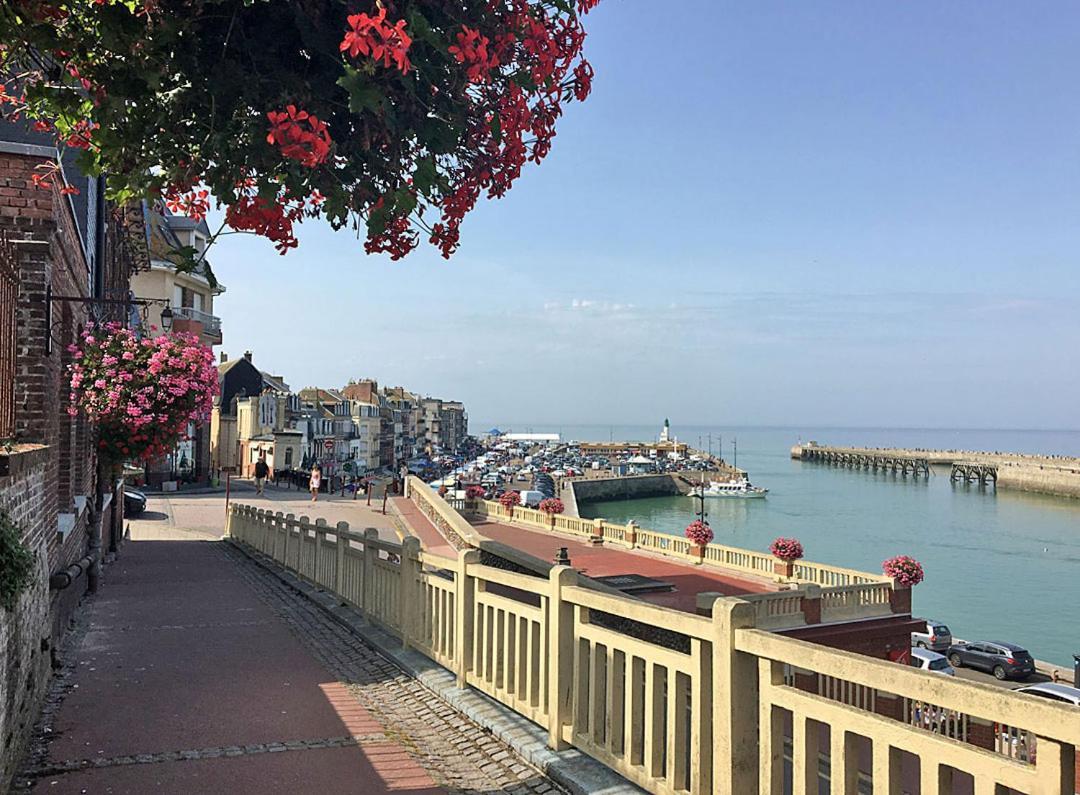 Notre Nid - Grande Terrasse Privee En Bord De Mer, Au Coeur Du Quartier Historique Du Treport ! Wifi 르트레포르 외부 사진